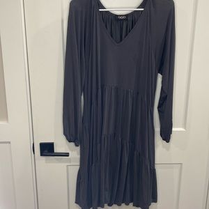 Gigio Jersey Knit Tiered Dress in Dark Gray size M